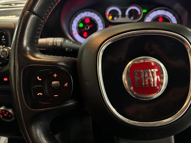 FIAT 500L 1.4 500l My15 1.4 95hp Pop Star 2015