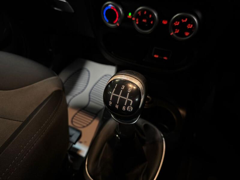 FIAT 500L 1.4 500l My15 1.4 95hp Pop Star 2015