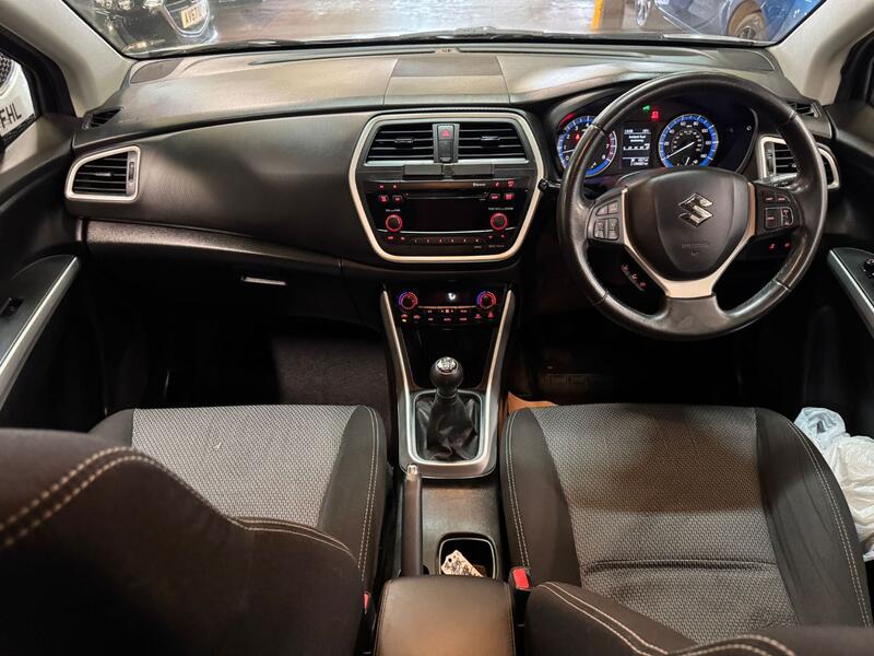 SUZUKI SX4 S-CROSS 1.6 SZ4 2014