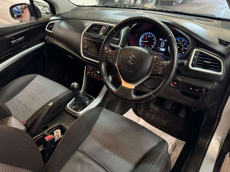 SUZUKI SX4 S-CROSS 1.6 SZ4 2014