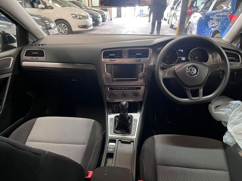 VOLKSWAGEN GOLF 1.6 TDI BlueMotion Tech S 2016