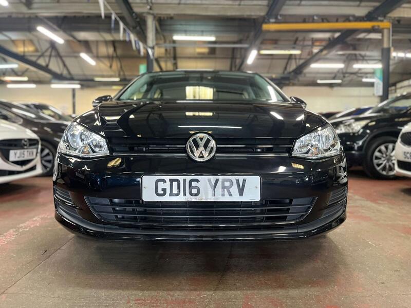 VOLKSWAGEN GOLF 1.6 TDI BlueMotion Tech S 2016