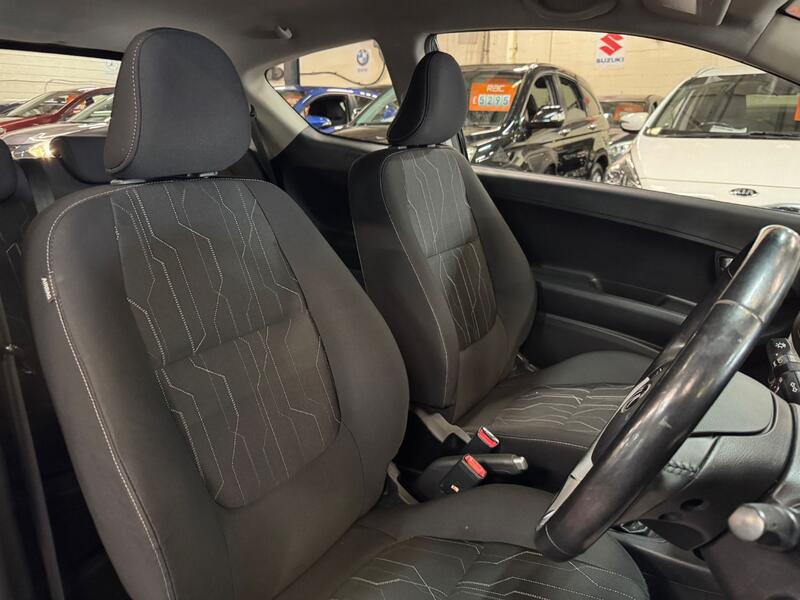 KIA PICANTO 1.0 VR7 2014