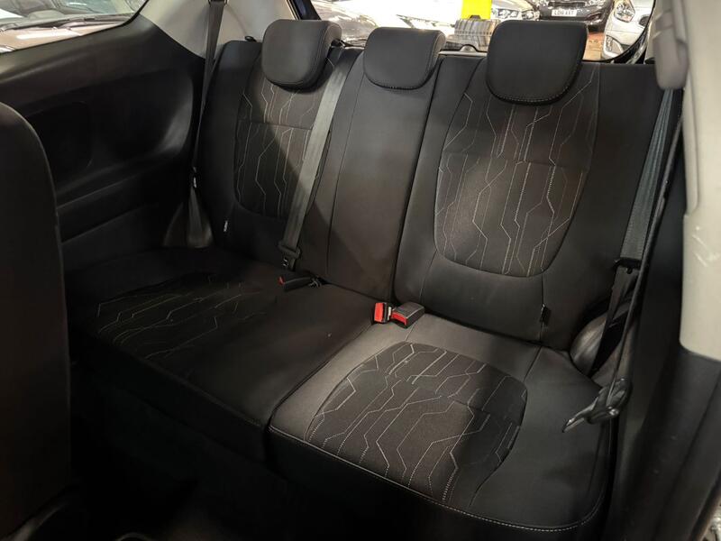 KIA PICANTO 1.0 VR7 2014