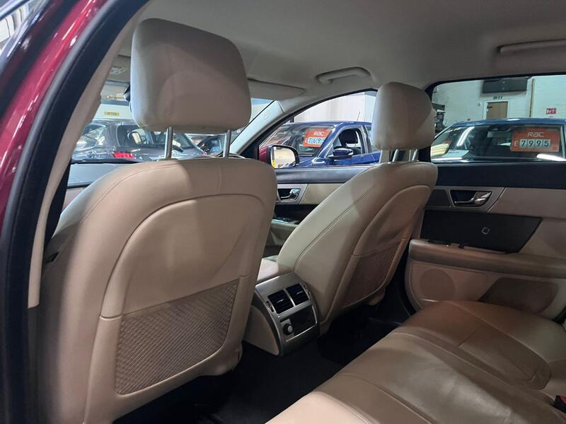 JAGUAR XF 2.2 d Luxury 2014