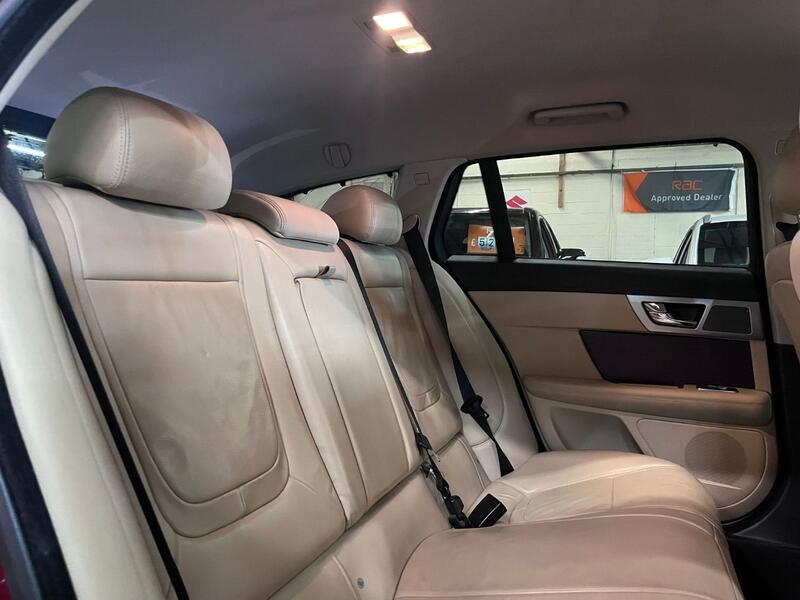 JAGUAR XF 2.2 d Luxury 2014