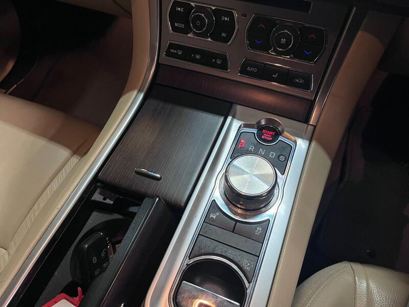 JAGUAR XF 2.2 d Luxury 2014