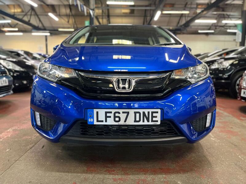 HONDA JAZZ 1.3 i-VTEC SE Navi 2017