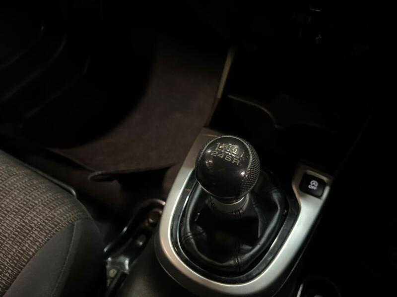 HONDA JAZZ 1.3 i-VTEC SE Navi 2017