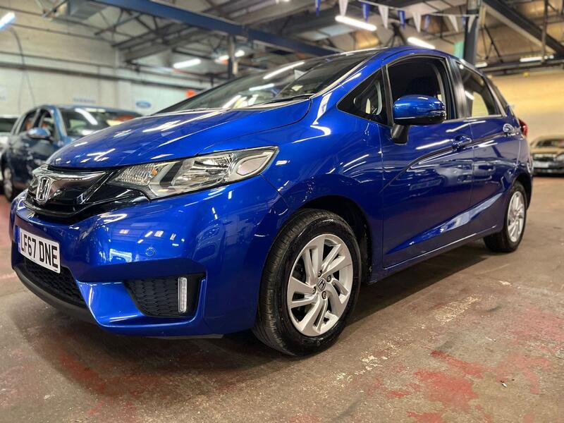 HONDA JAZZ 1.3 i-VTEC SE Navi 2017