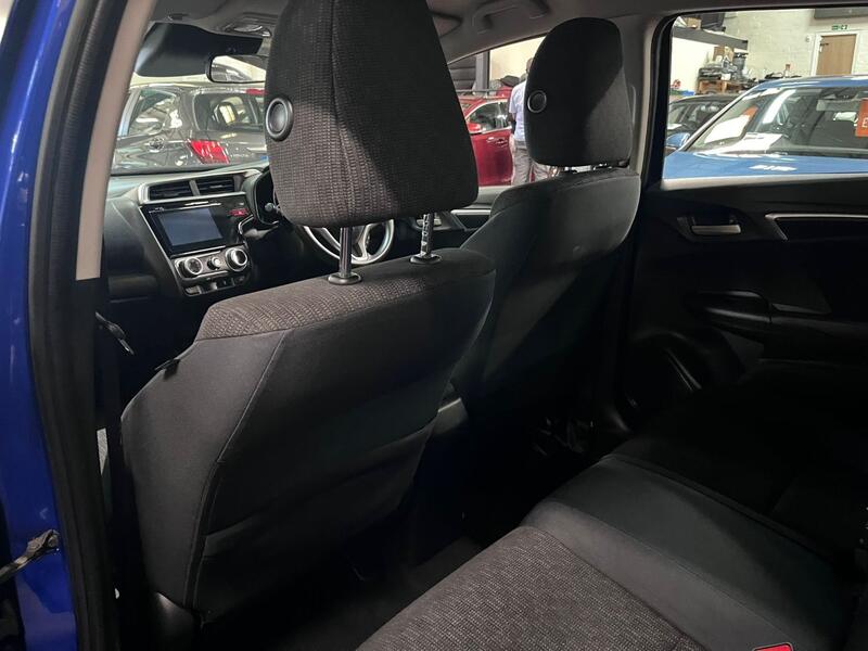 HONDA JAZZ 1.3 i-VTEC SE Navi 2017