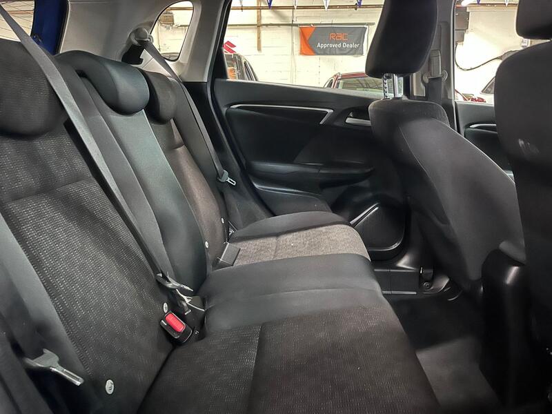 HONDA JAZZ 1.3 i-VTEC SE Navi 2017