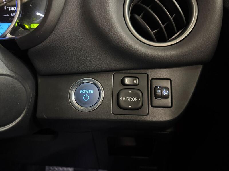 TOYOTA YARIS 1.5 VVT-h Excel 2015