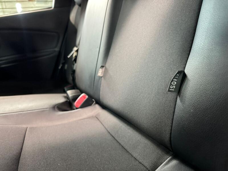 TOYOTA YARIS 1.5 VVT-h Excel 2015