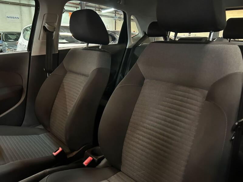 VOLKSWAGEN POLO 1.4 SE 2011