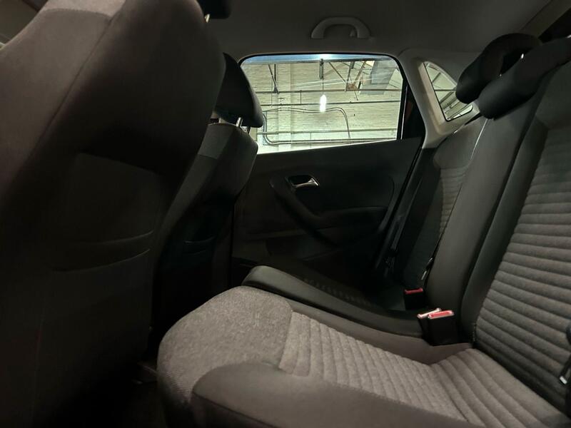 VOLKSWAGEN POLO 1.4 SE 2011