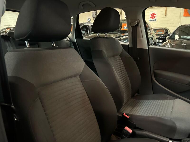 VOLKSWAGEN POLO 1.4 SE 2011