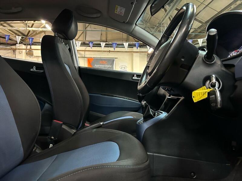 HYUNDAI I10 1.2 Premium 2014