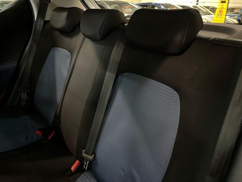 HYUNDAI I10 1.2 Premium 2014
