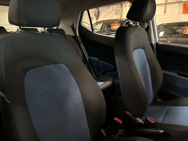 HYUNDAI I10 1.2 Premium 2014