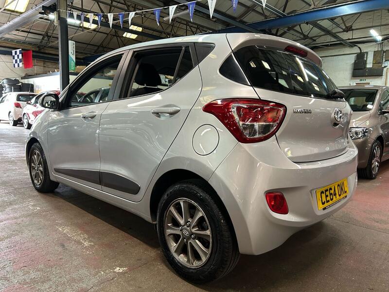HYUNDAI I10 1.2 Premium 2014
