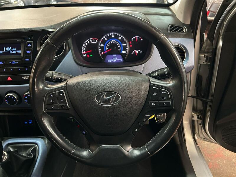 HYUNDAI I10 1.2 Premium 2014
