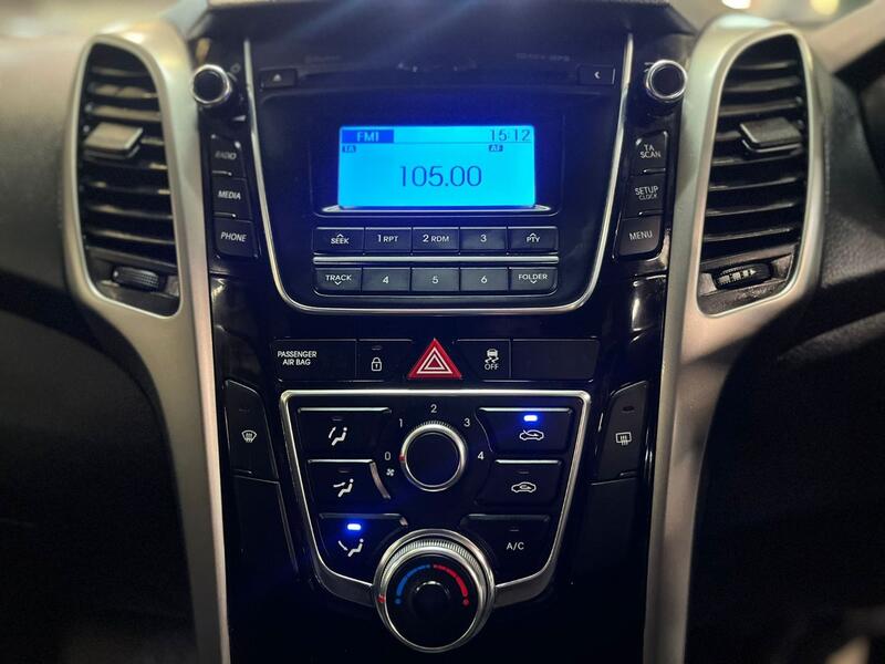 HYUNDAI I30 1.4 Blue Drive S 2016
