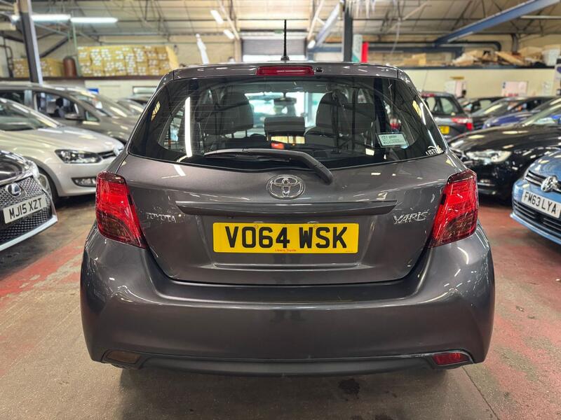 TOYOTA YARIS 1.3 Dual VVT-i Icon 2014