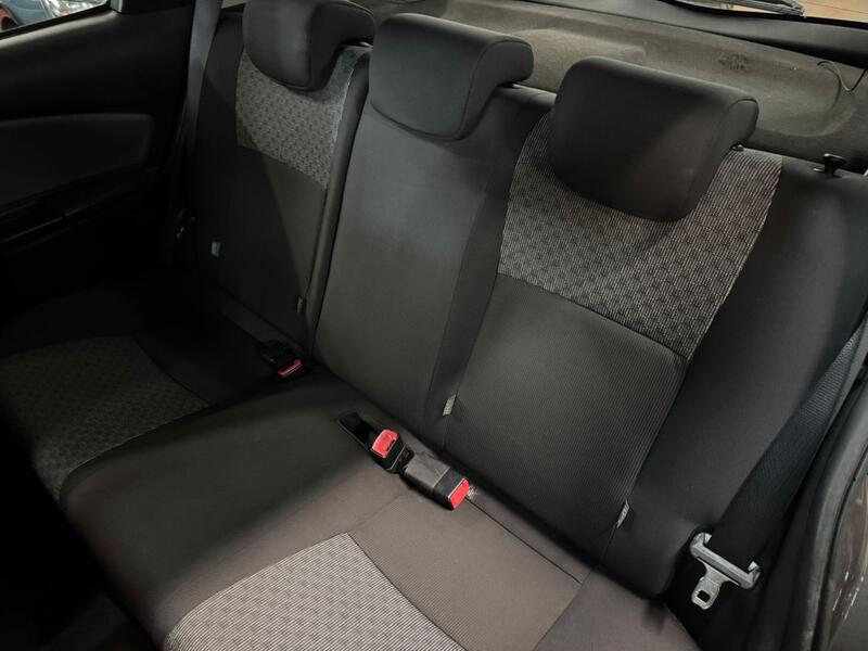 TOYOTA YARIS 1.3 Dual VVT-i Icon 2014