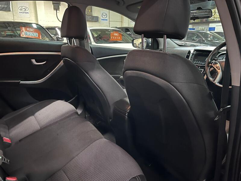 HYUNDAI I30 1.4 Active 2014