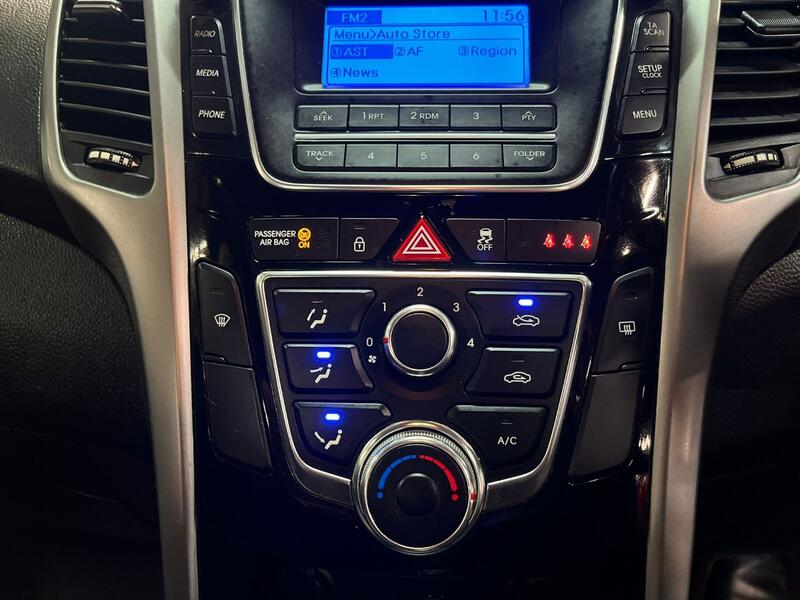 HYUNDAI I30 1.4 Active 2014