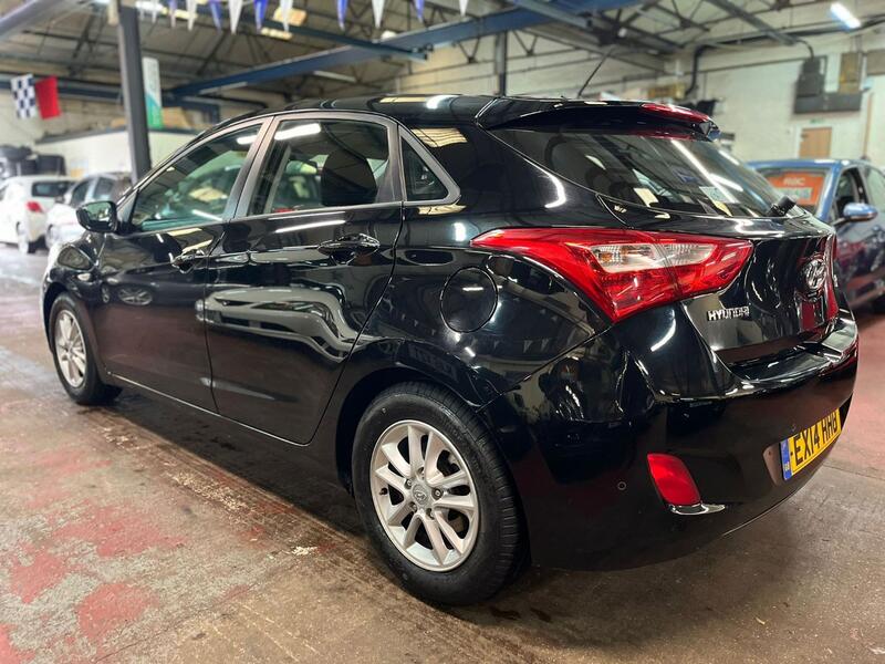 HYUNDAI I30 1.4 Active 2014