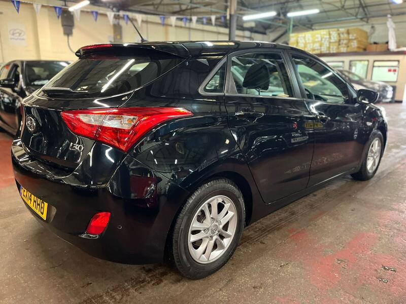 HYUNDAI I30 1.4 Active 2014