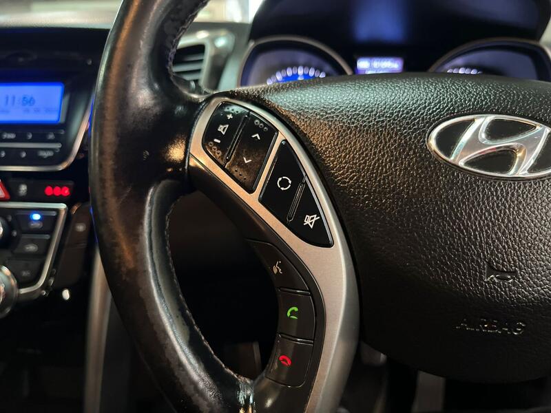 HYUNDAI I30 1.4 Active 2014