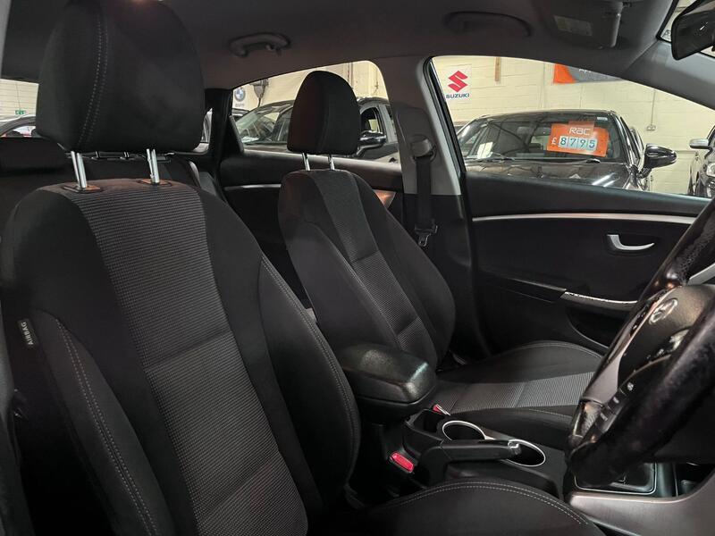 HYUNDAI I30 1.4 Active 2014