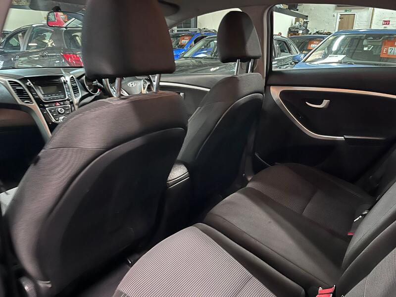 HYUNDAI I30 1.4 Active 2014