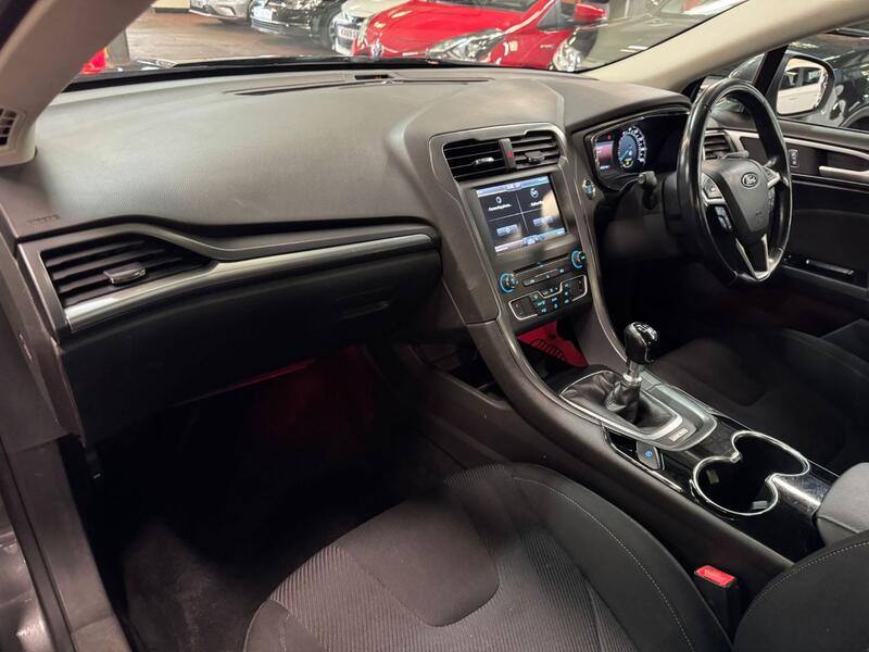 FORD MONDEO 2.0 TDCi Titanium 2015