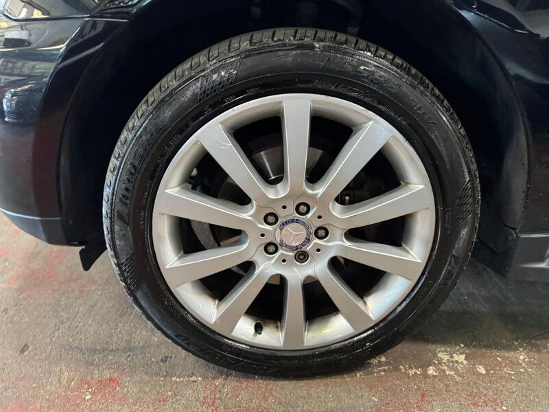 MERCEDES-BENZ M CLASS 3.0 ML300 CDI V6 BlueEfficiency Grand Edition 2011