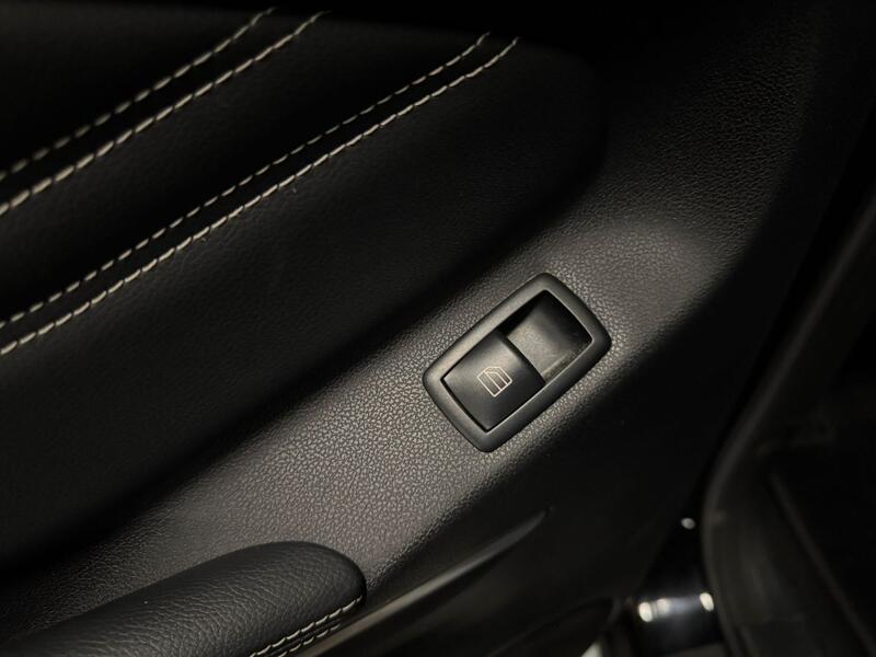 MERCEDES-BENZ M CLASS 3.0 ML300 CDI V6 BlueEfficiency Grand Edition 2011