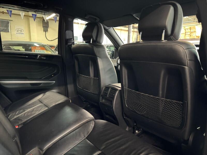 MERCEDES-BENZ M CLASS 3.0 ML300 CDI V6 BlueEfficiency Grand Edition 2011