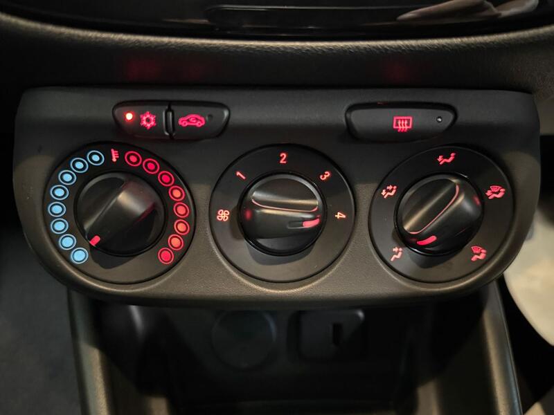 VAUXHALL CORSA 1.4 i ecoFLEX Energy 2016