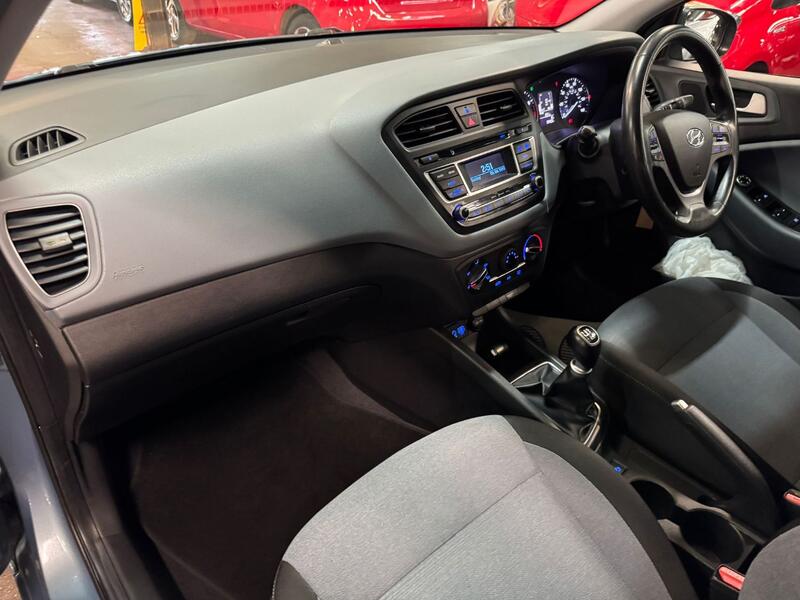 HYUNDAI I20 1.2 Blue Drive SE 2015