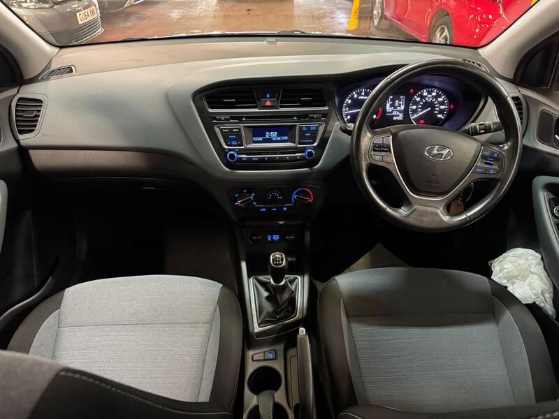 HYUNDAI I20 1.2 Blue Drive SE 2015