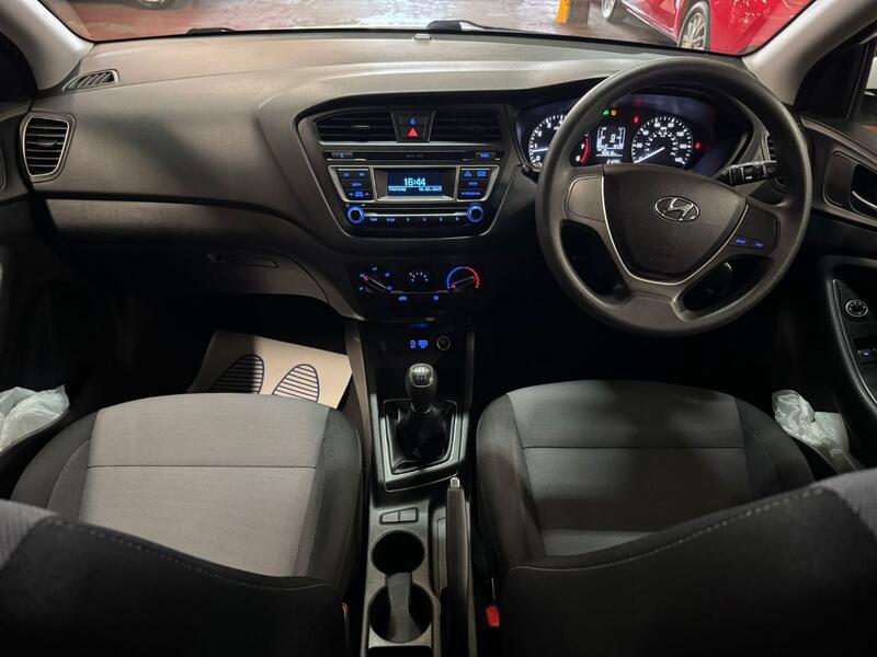 HYUNDAI I20 1.2 S 2018