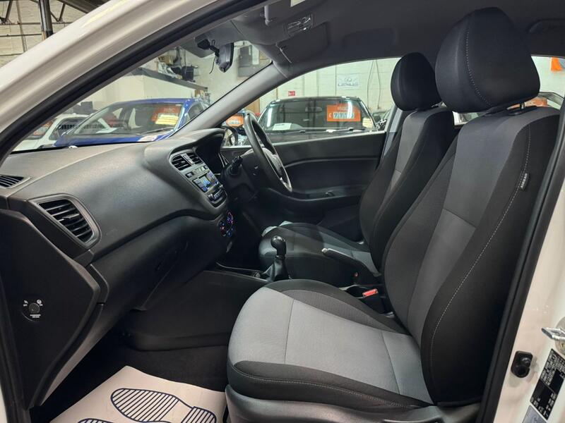 HYUNDAI I20 1.2 S 2018