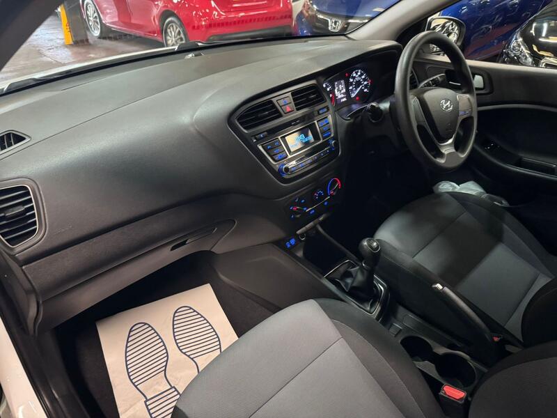 HYUNDAI I20 1.2 S 2018