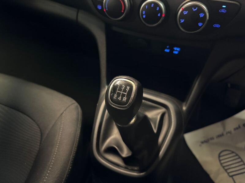 HYUNDAI I10 1.2 SE 2017