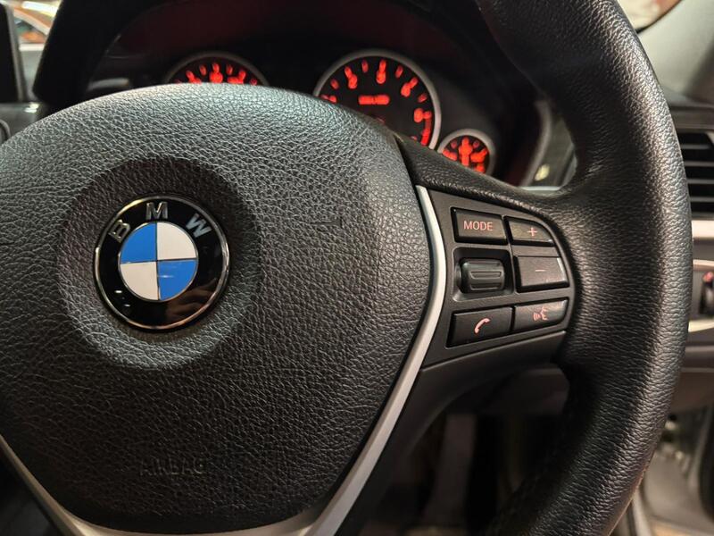 BMW 3 SERIES 2.0 320d Luxury Saloon 2013