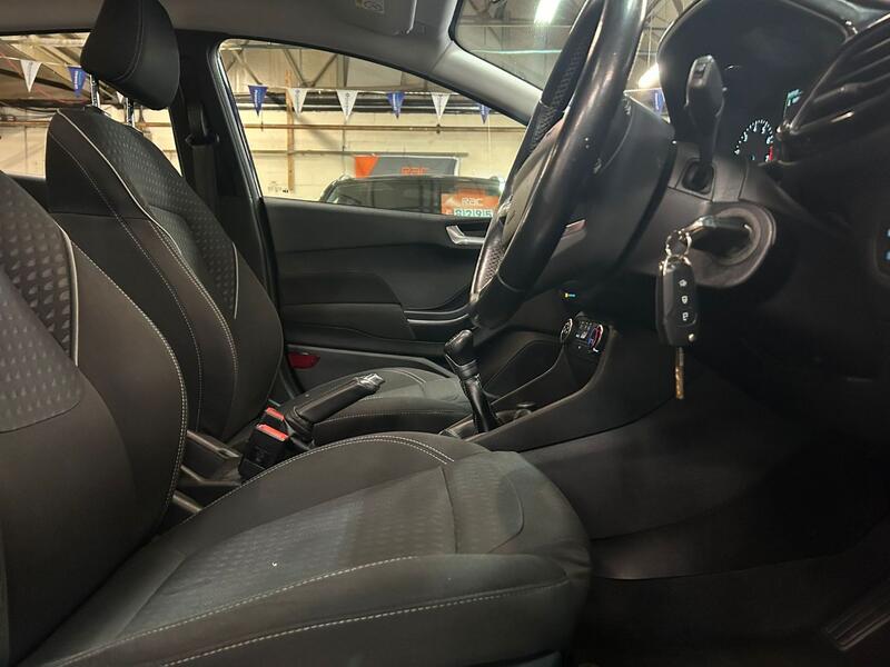 FORD FIESTA 1.1 Ti-VCT Zetec 2017