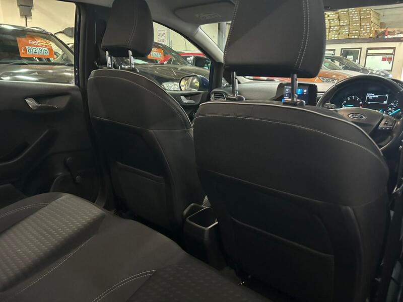 FORD FIESTA 1.1 Ti-VCT Zetec 2017